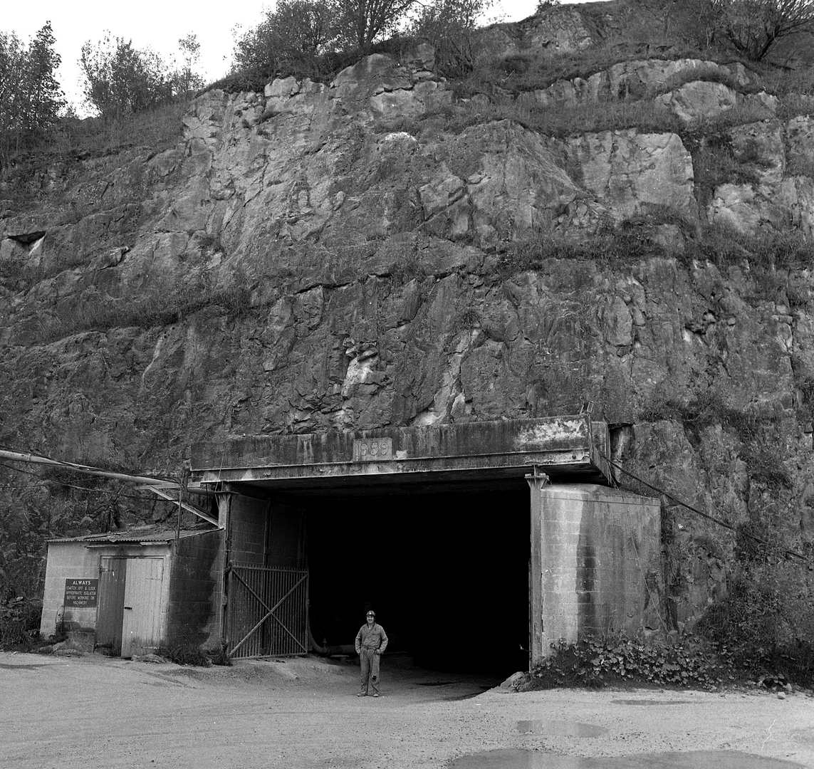 Entrance to Middleton limestone mine 1980